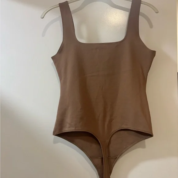 Abercrombie & Fitch Tan Bodysuit - Picture 4 of 4